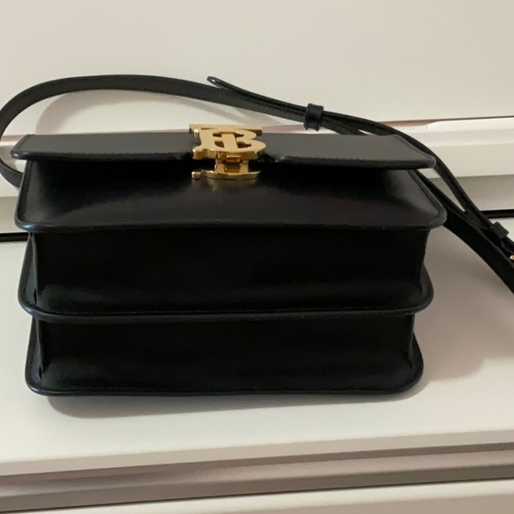 Authentic Burberry small TB bag, full leather both exterior and interior - Picture 7 of 10